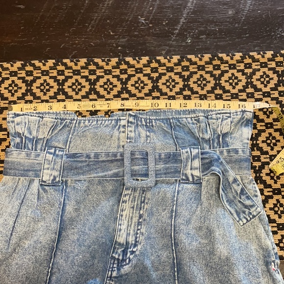 Scotch & Soda Matchy Matchy Paperbag Belted Denim Jean Shorts Size 31. - Picture 12 of 13